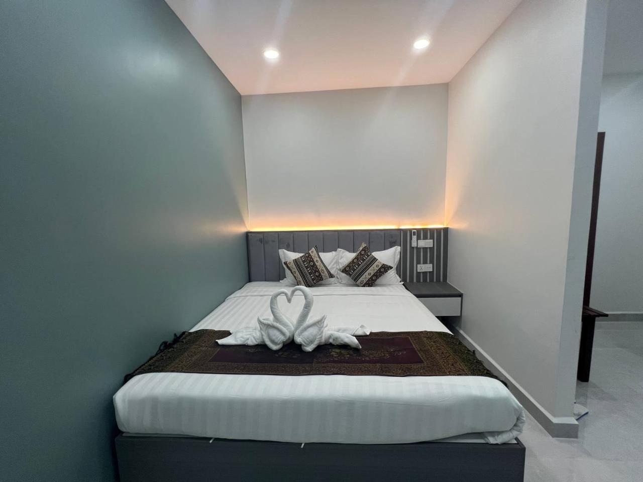 C-Hotel Preăh Sihanŭk Zewnętrze zdjęcie